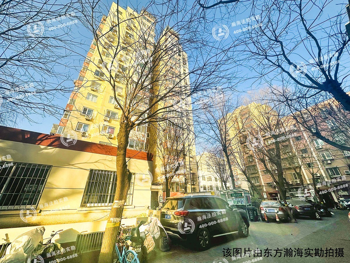 天地美墅135-165号楼165室