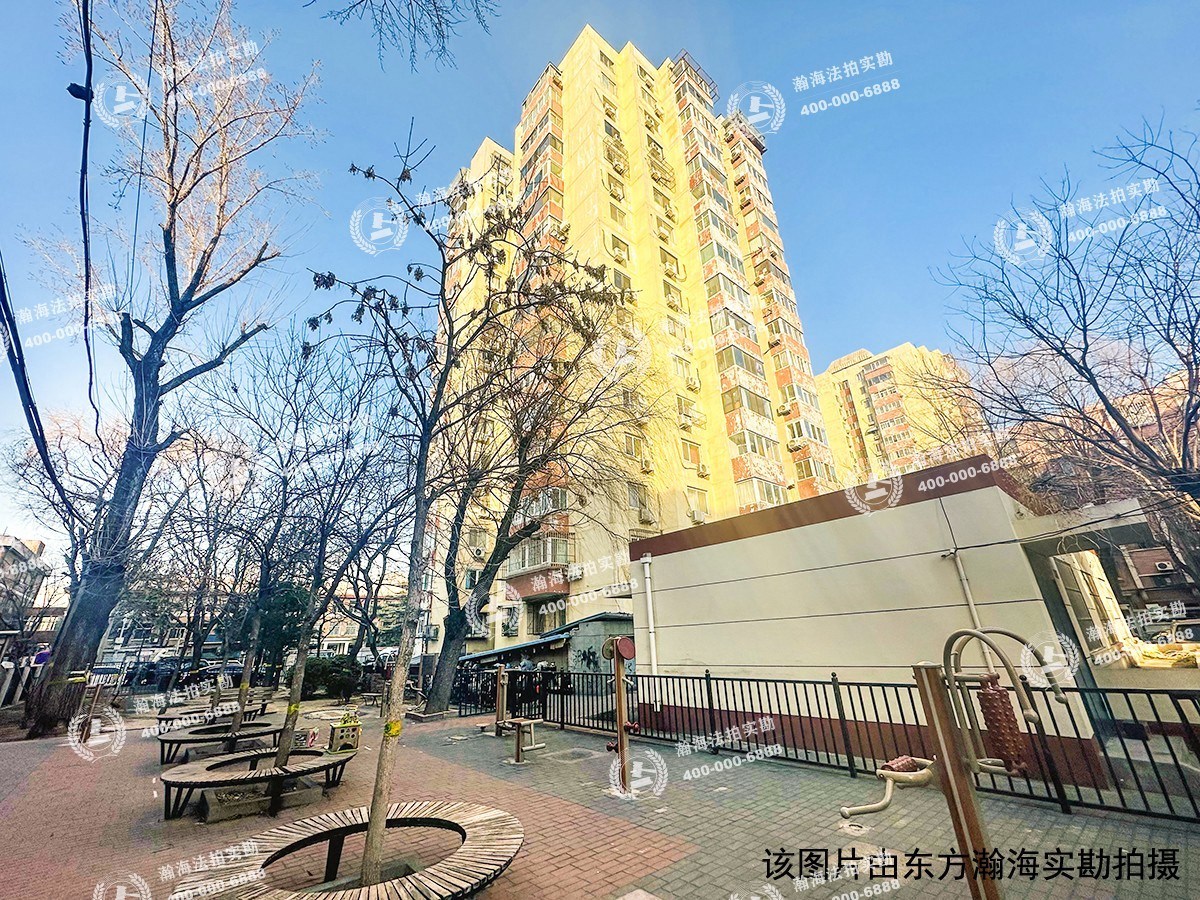 天地美墅135-165号楼165室