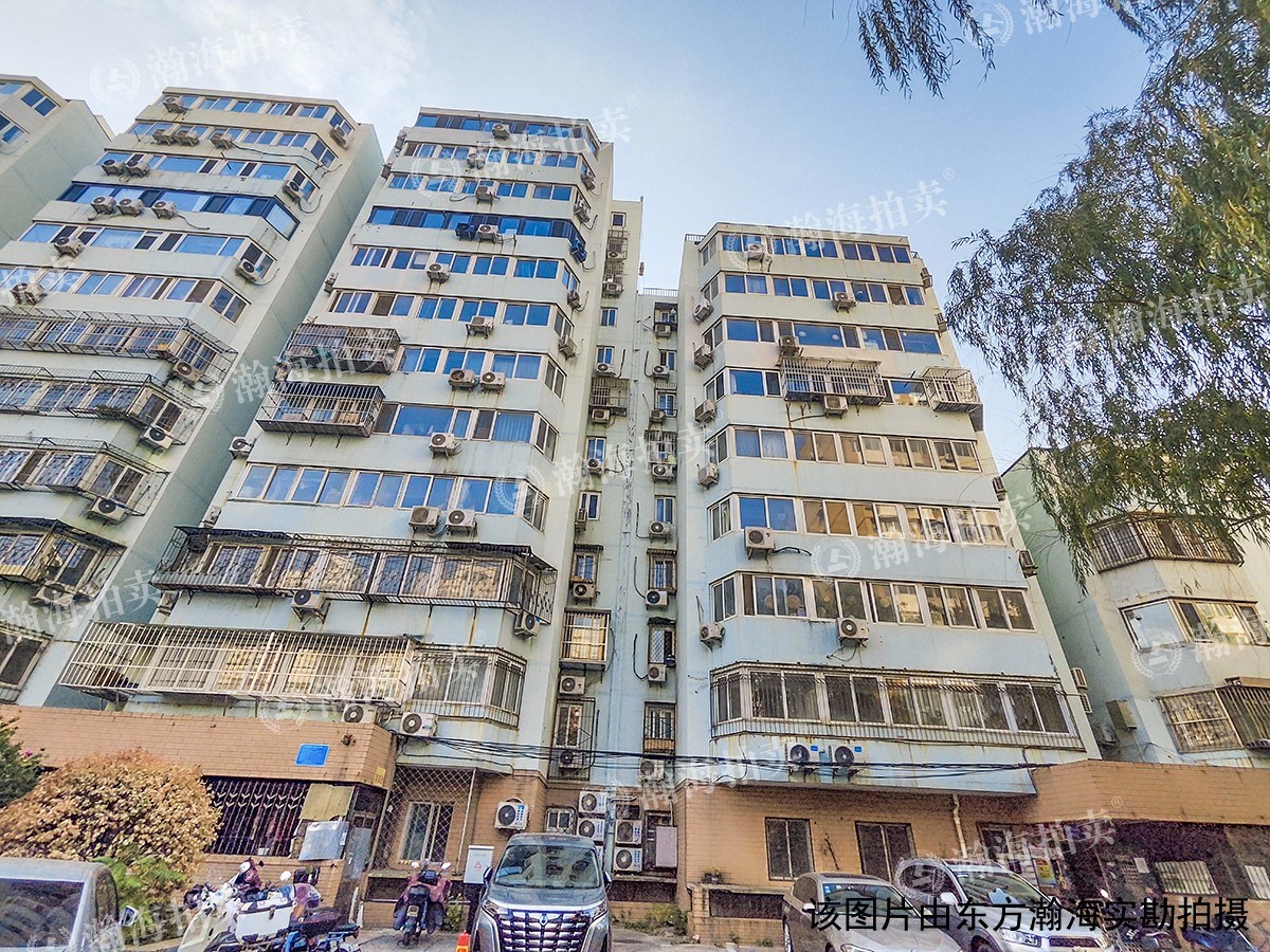 绿地启航社9号楼515室