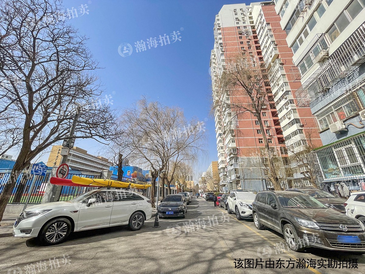 绿地启航社9号楼515室