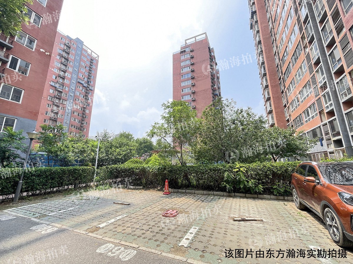 次渠南里九区139号楼3单元702室