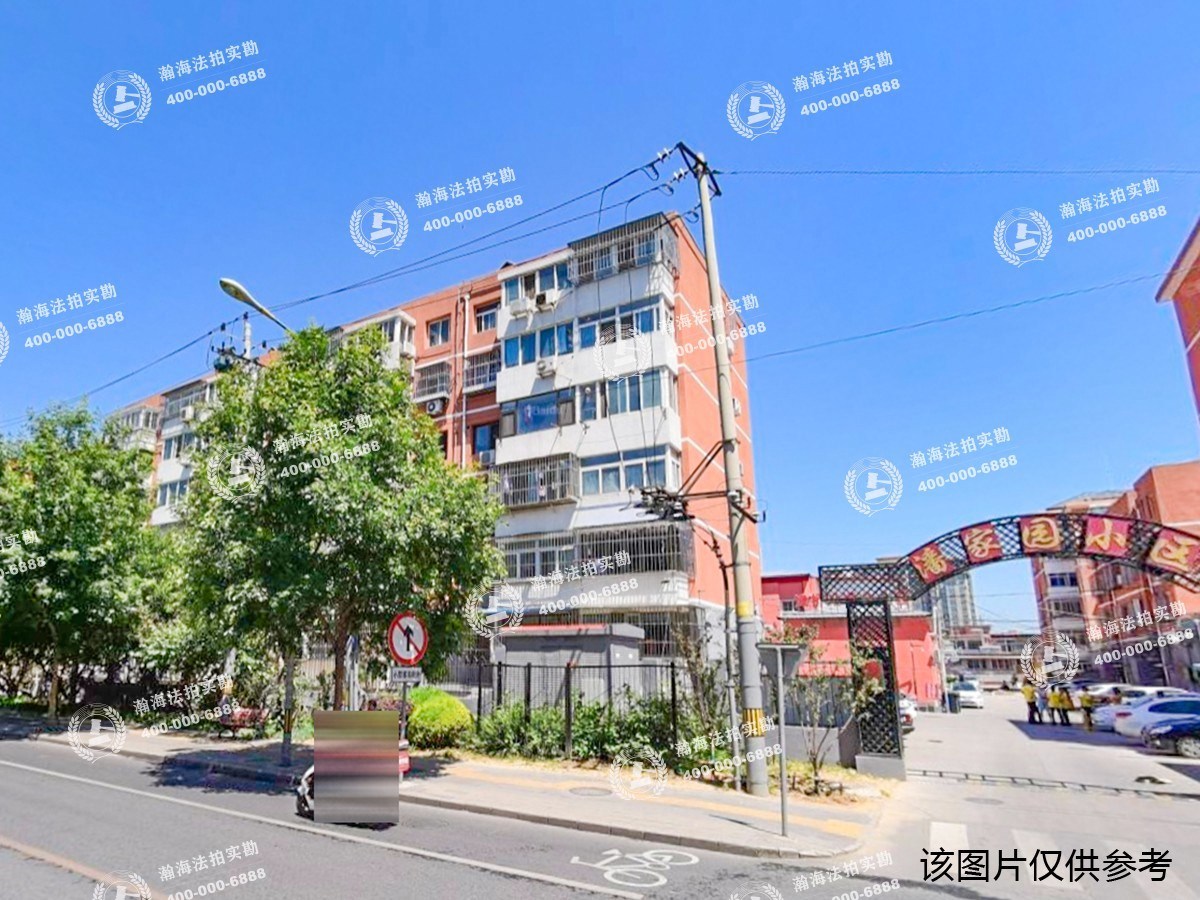 潘家园小区2号楼2单元302室