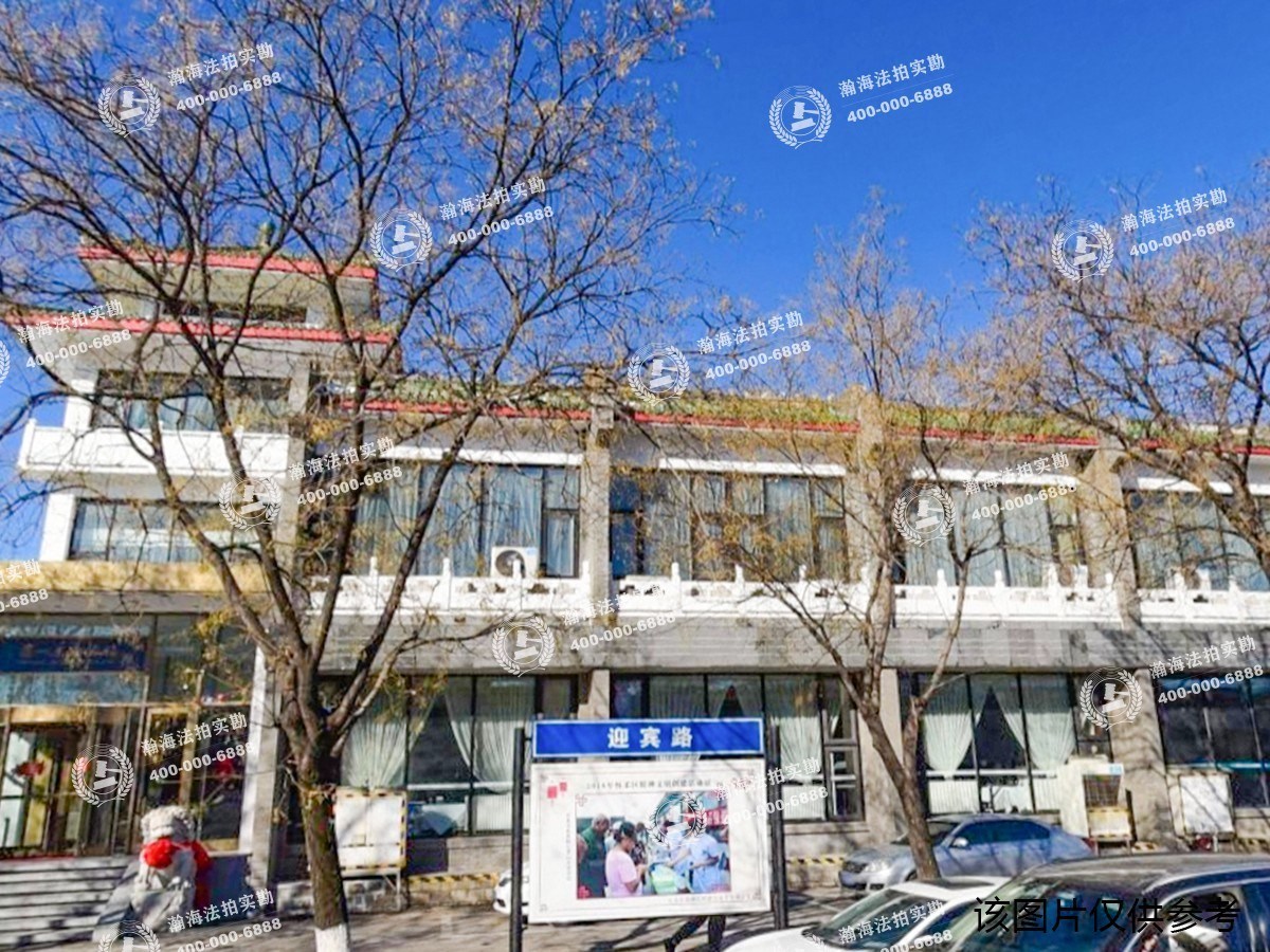 潘家园小区2号楼2单元302室
