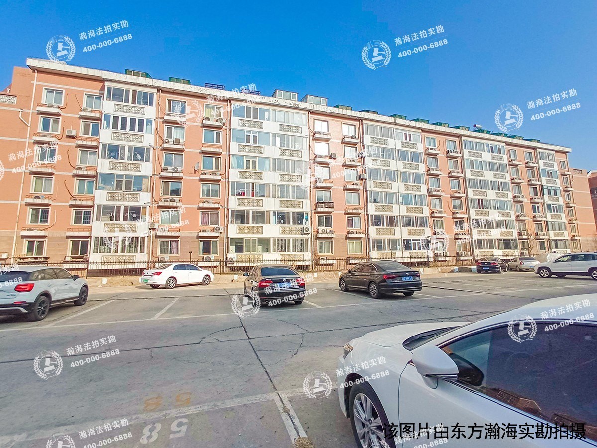 鸿顺园西区7号楼1单元501室