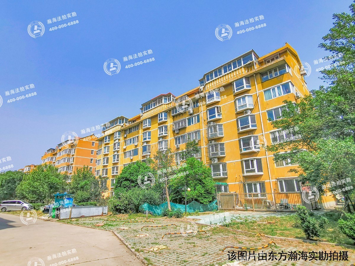 蓝岸丽舍五期4号楼301室