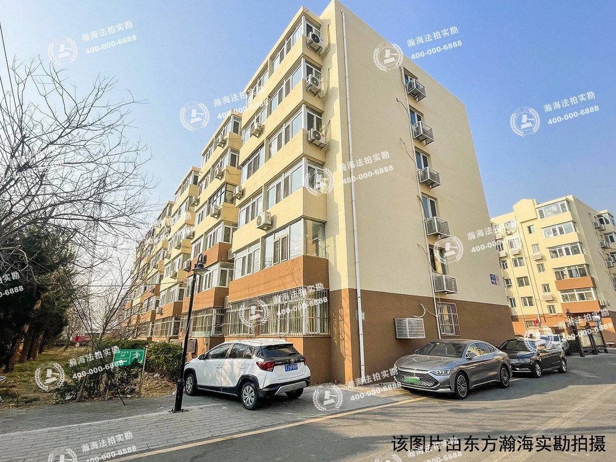 马南里4号楼5单元501室