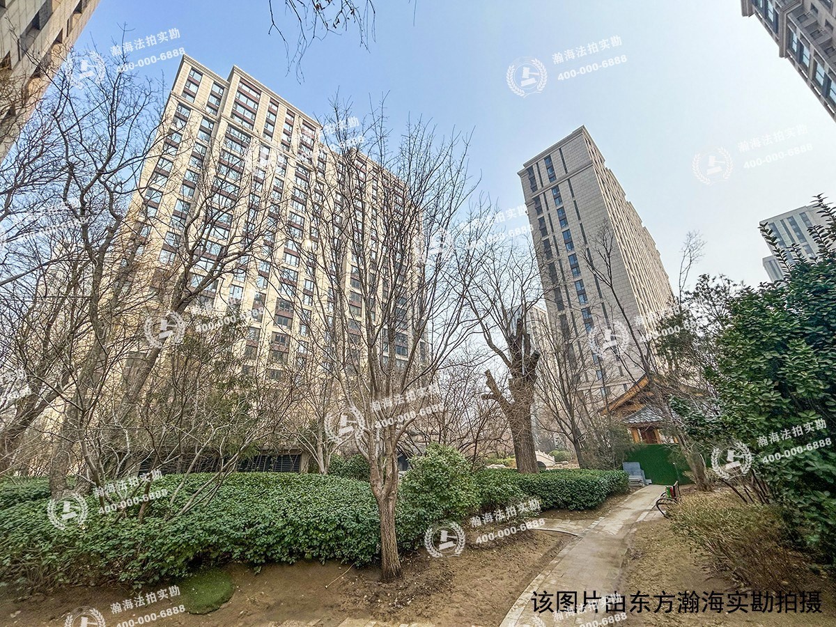 紫宸院2-6号楼1单元402室