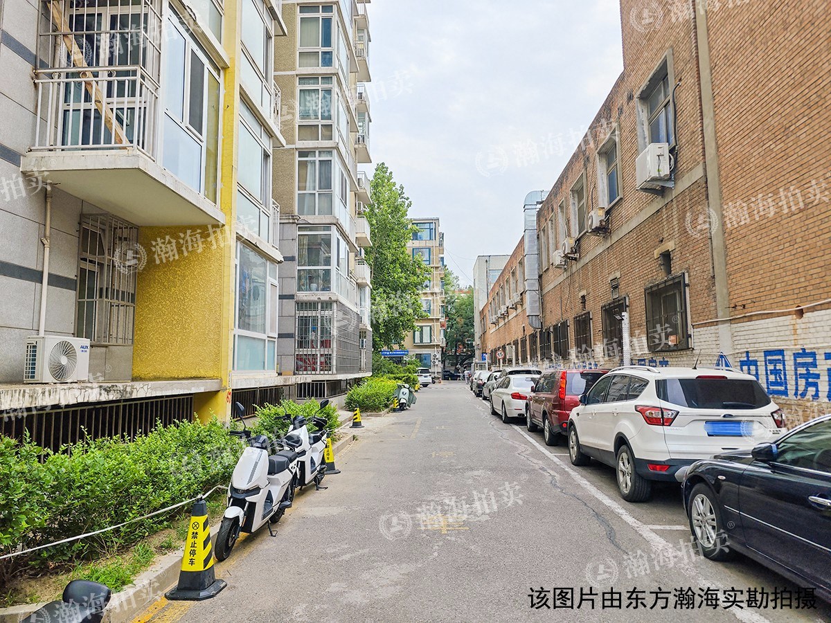 静源居1号楼1501室