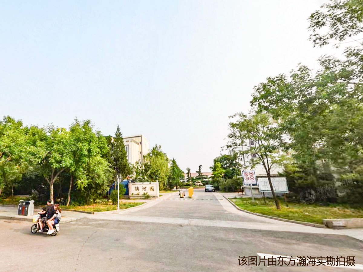 滨河园2号楼8单元301（复式）