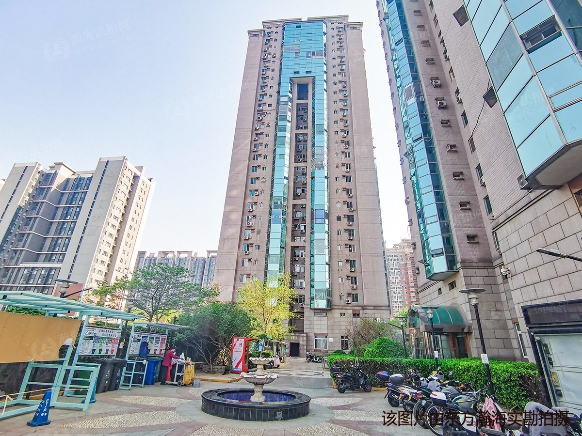 城市广场3号楼18D室
