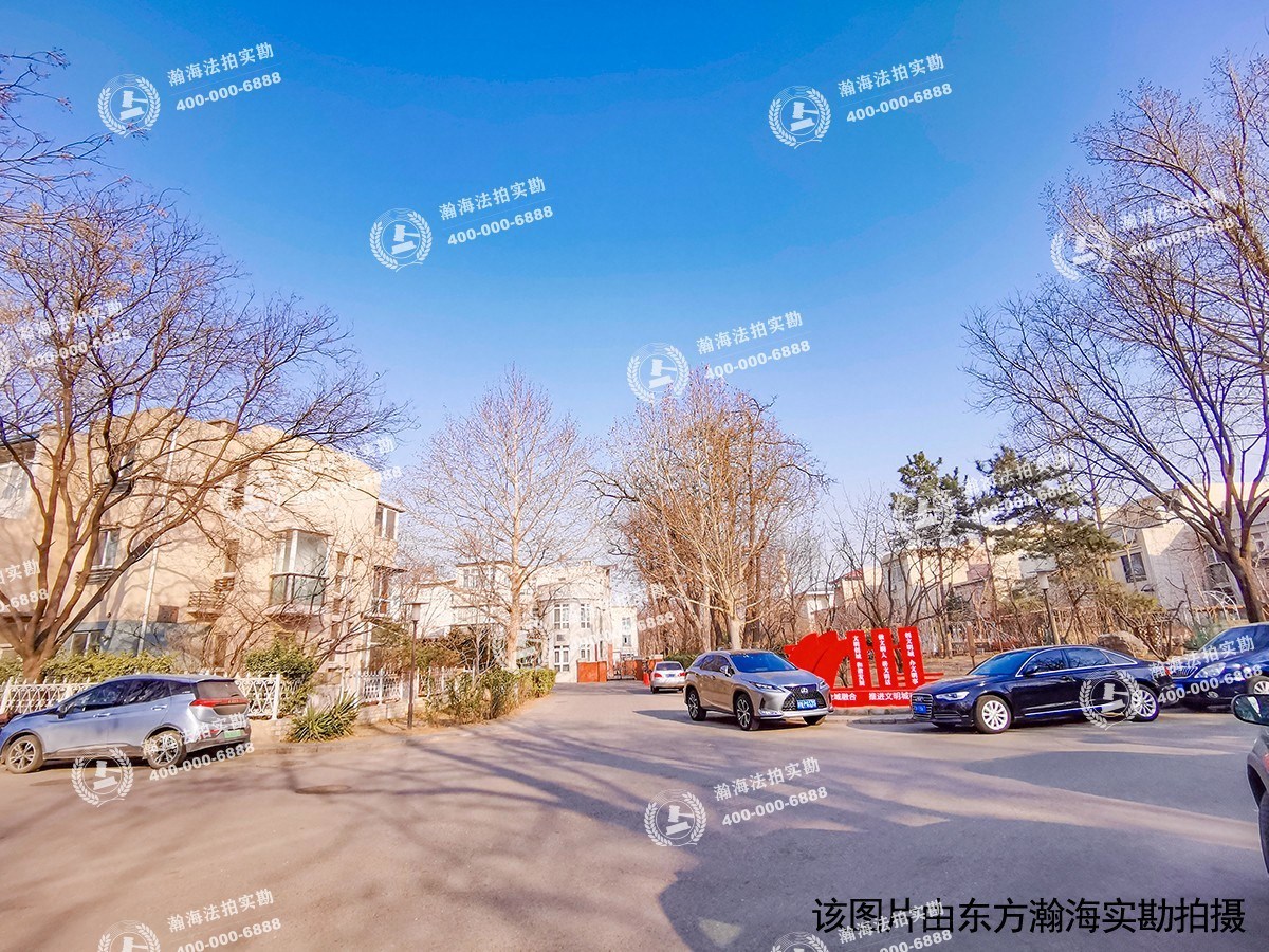 翡翠城二期236号楼1室