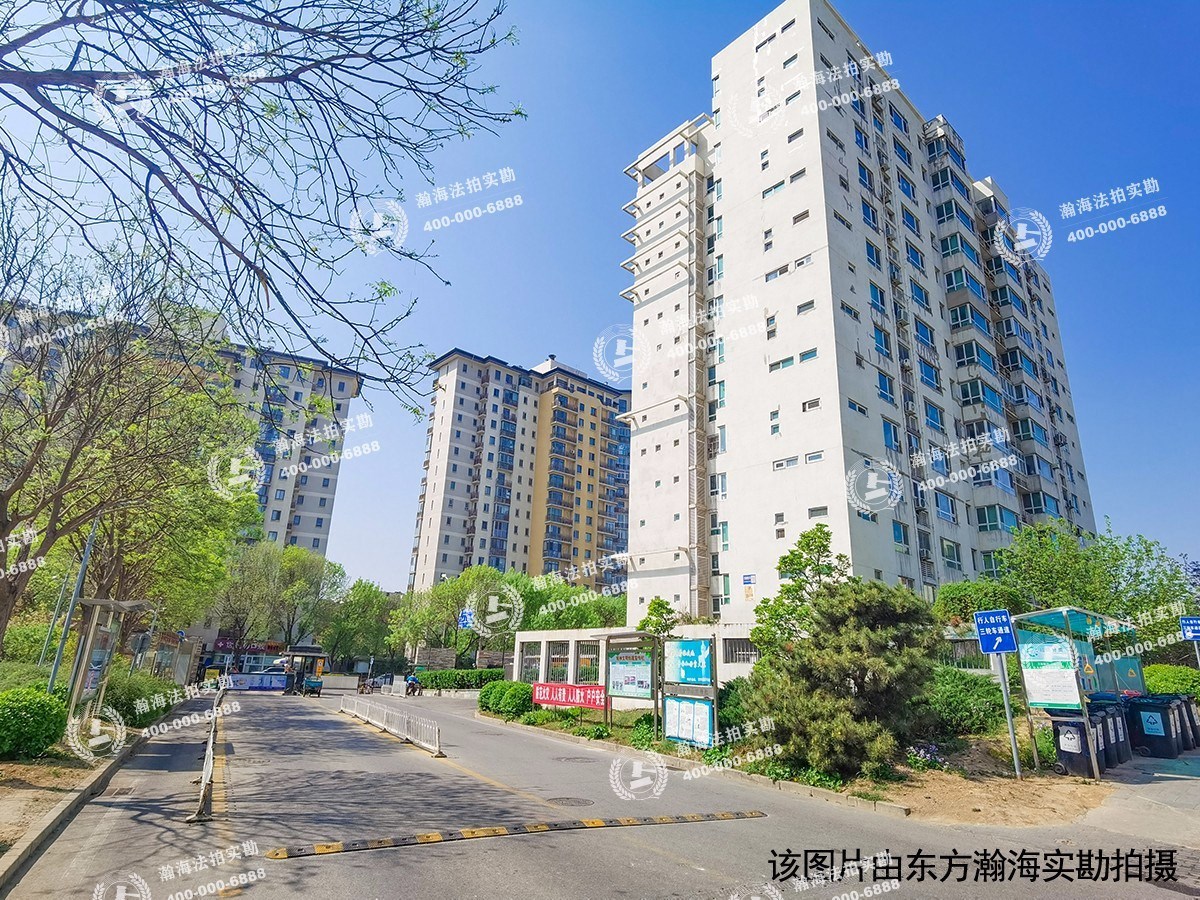 万象新天三区罗兰大道12号楼1单元901室