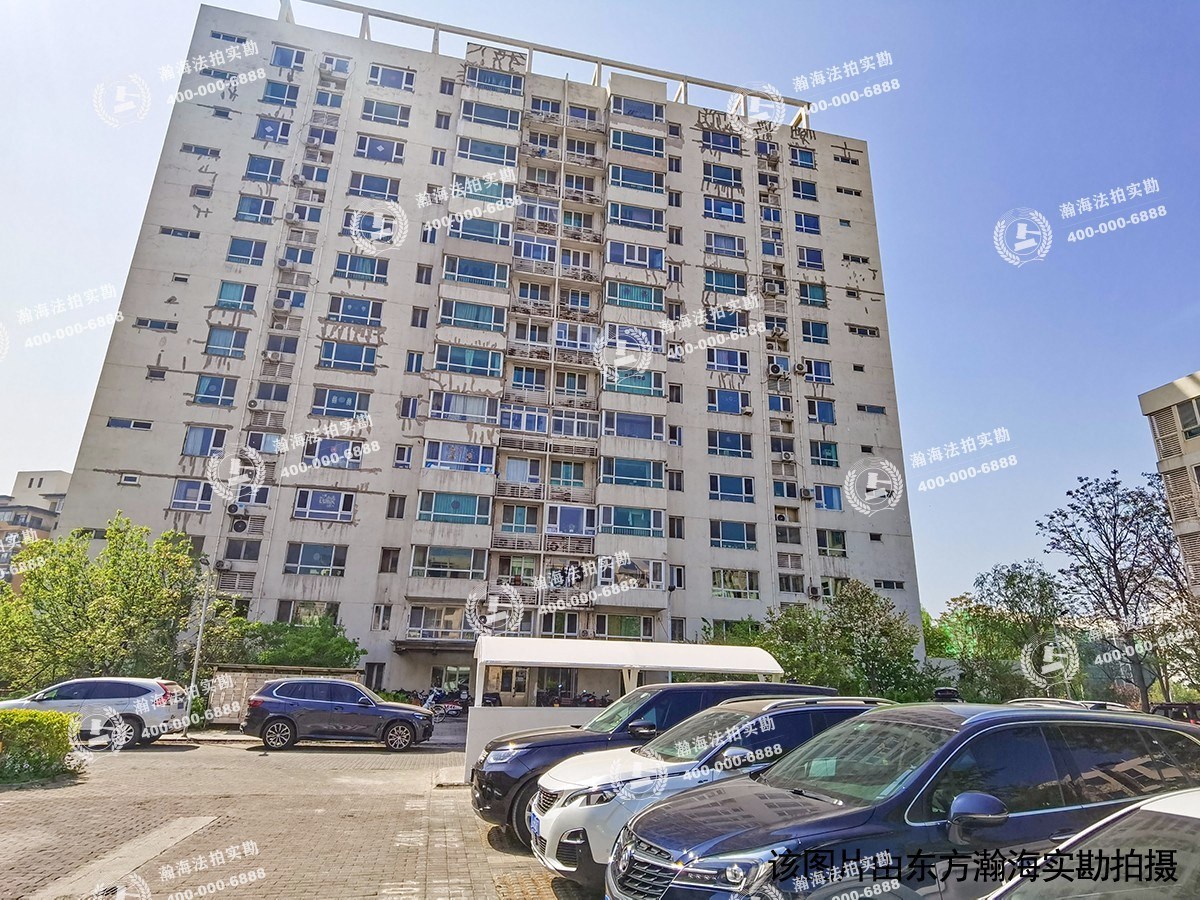 万象新天三区罗兰大道12号楼1单元901室