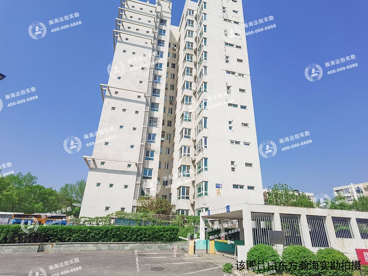 万象新天三区罗兰大道12号楼1单元901室