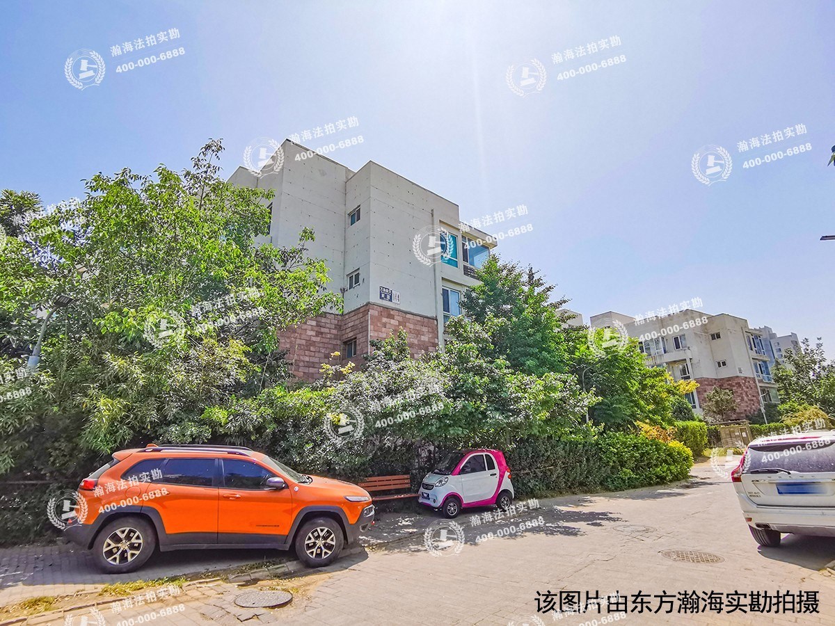 万象新天三区罗兰大道12号楼1单元901室