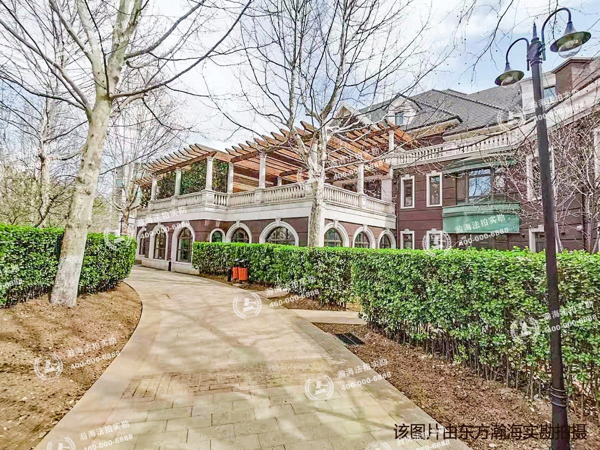 山水文园西园206号楼2单元402室（顶层复式）