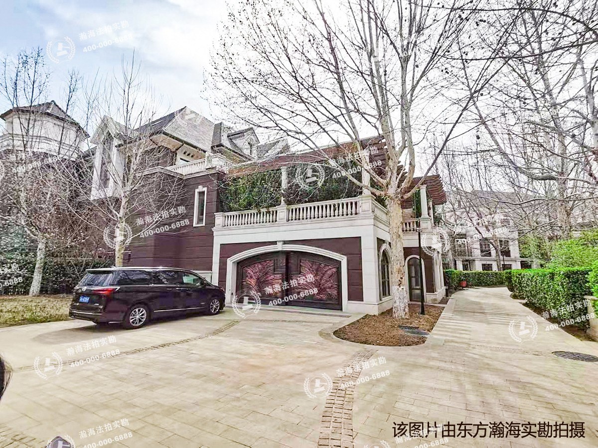 山水文园西园206号楼2单元402室（顶层复式）