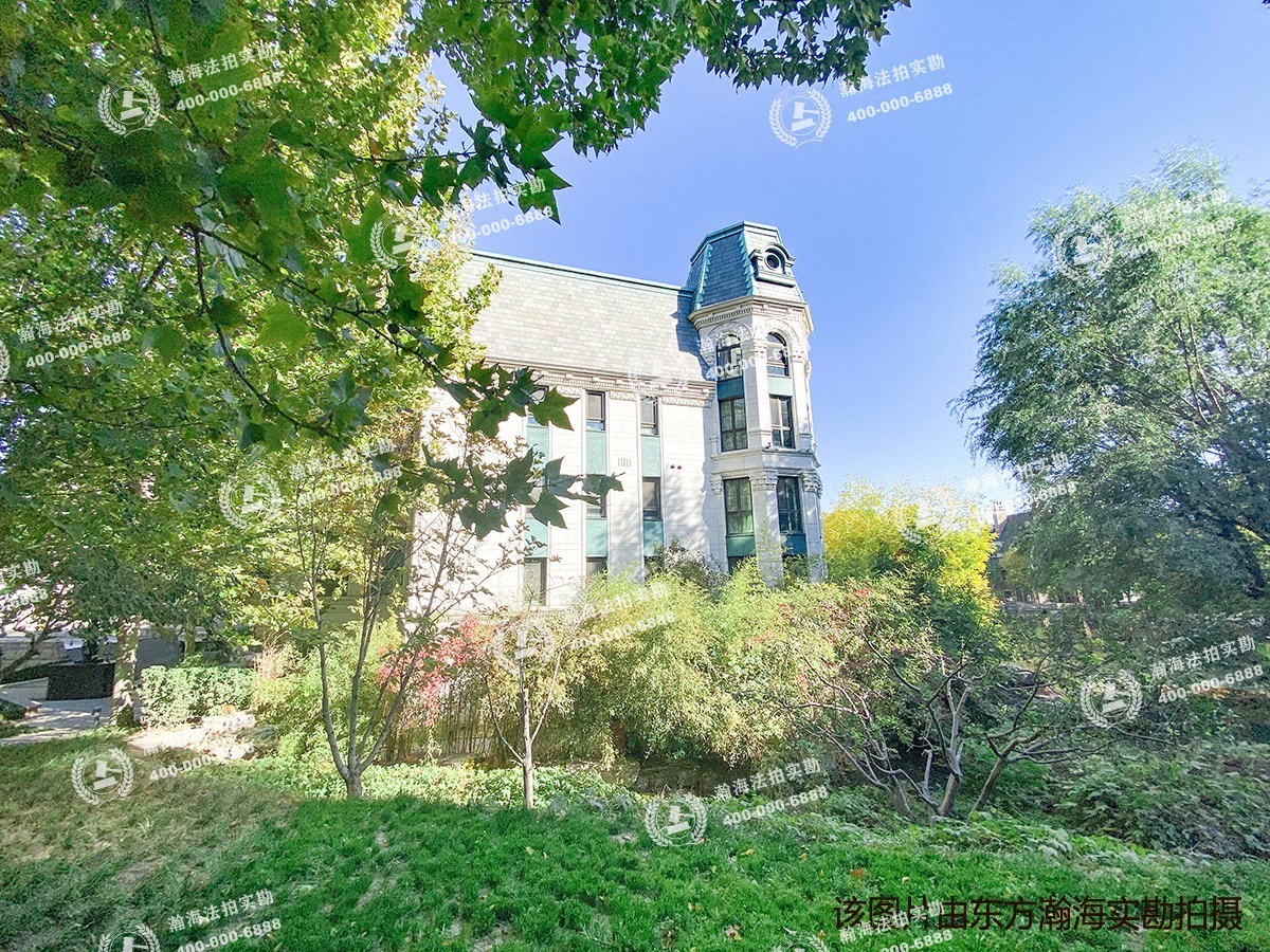 山水文园西园206号楼2单元402室（顶层复式）