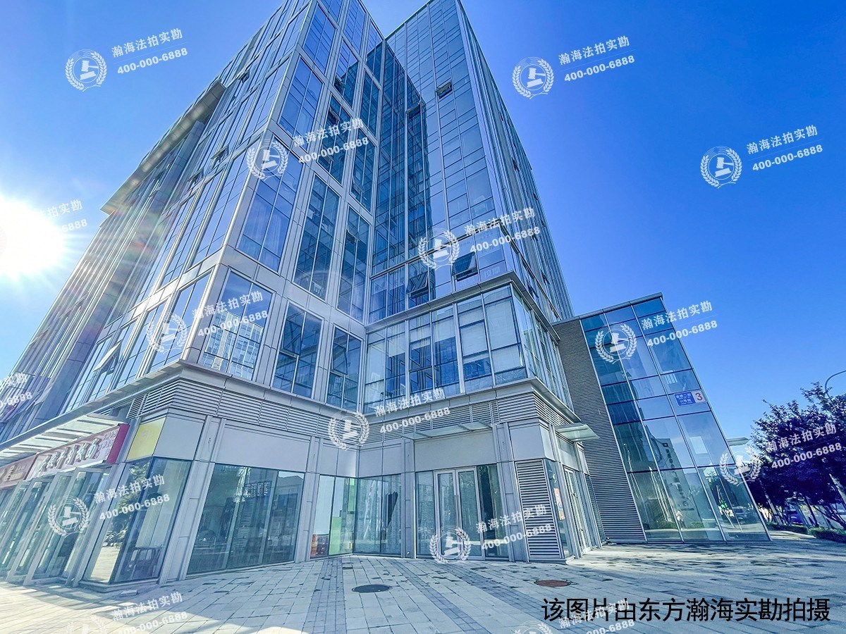 绿地中央广场1号楼508室