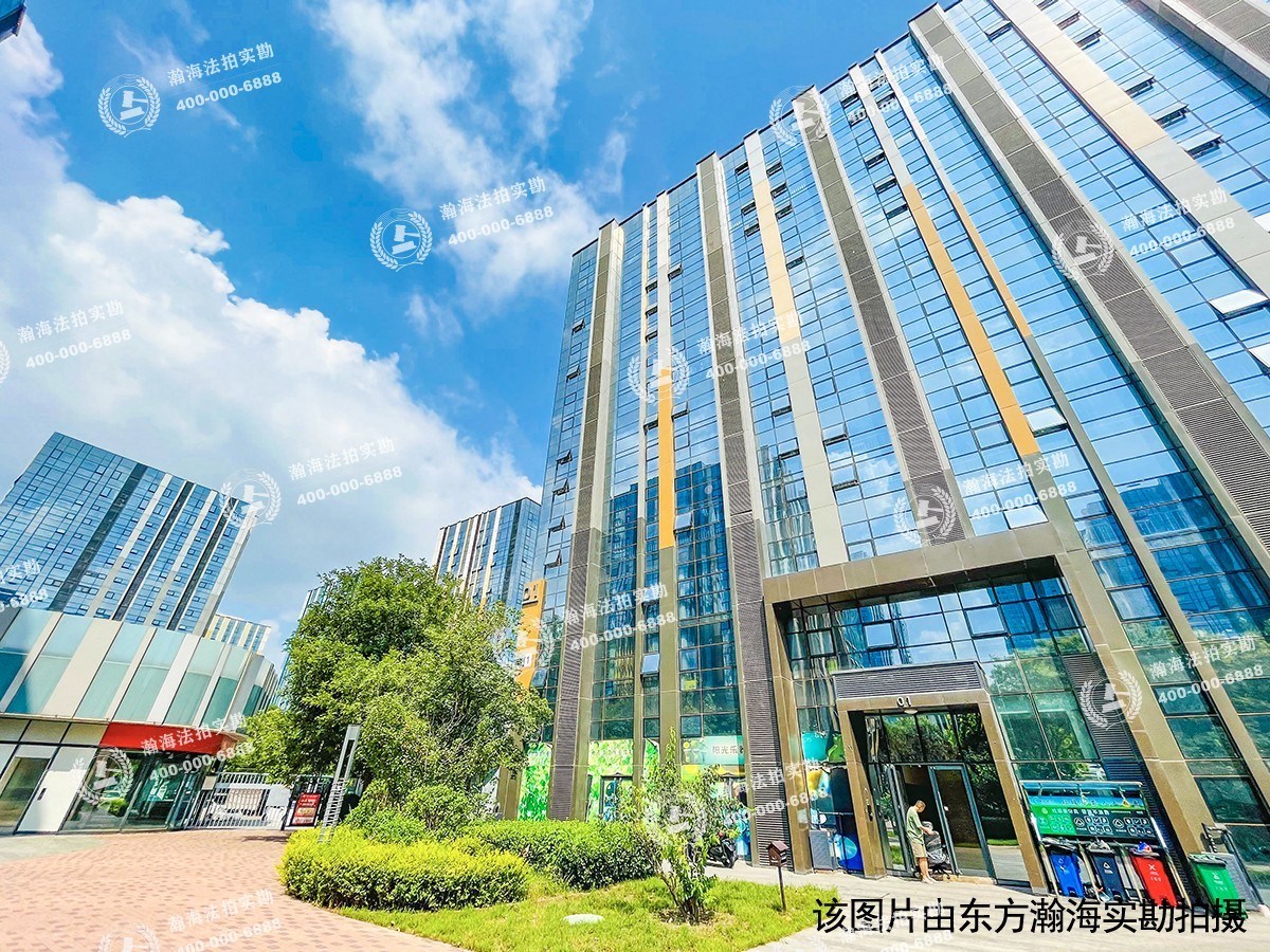 泰禾一号院5号楼605室