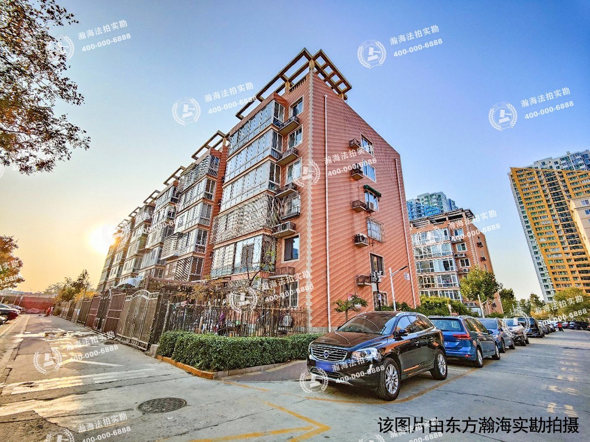 河畔丽景6号楼0703室