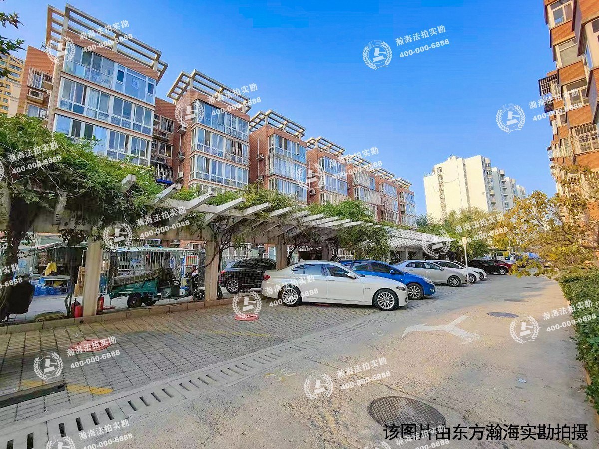 河畔丽景6号楼0703室