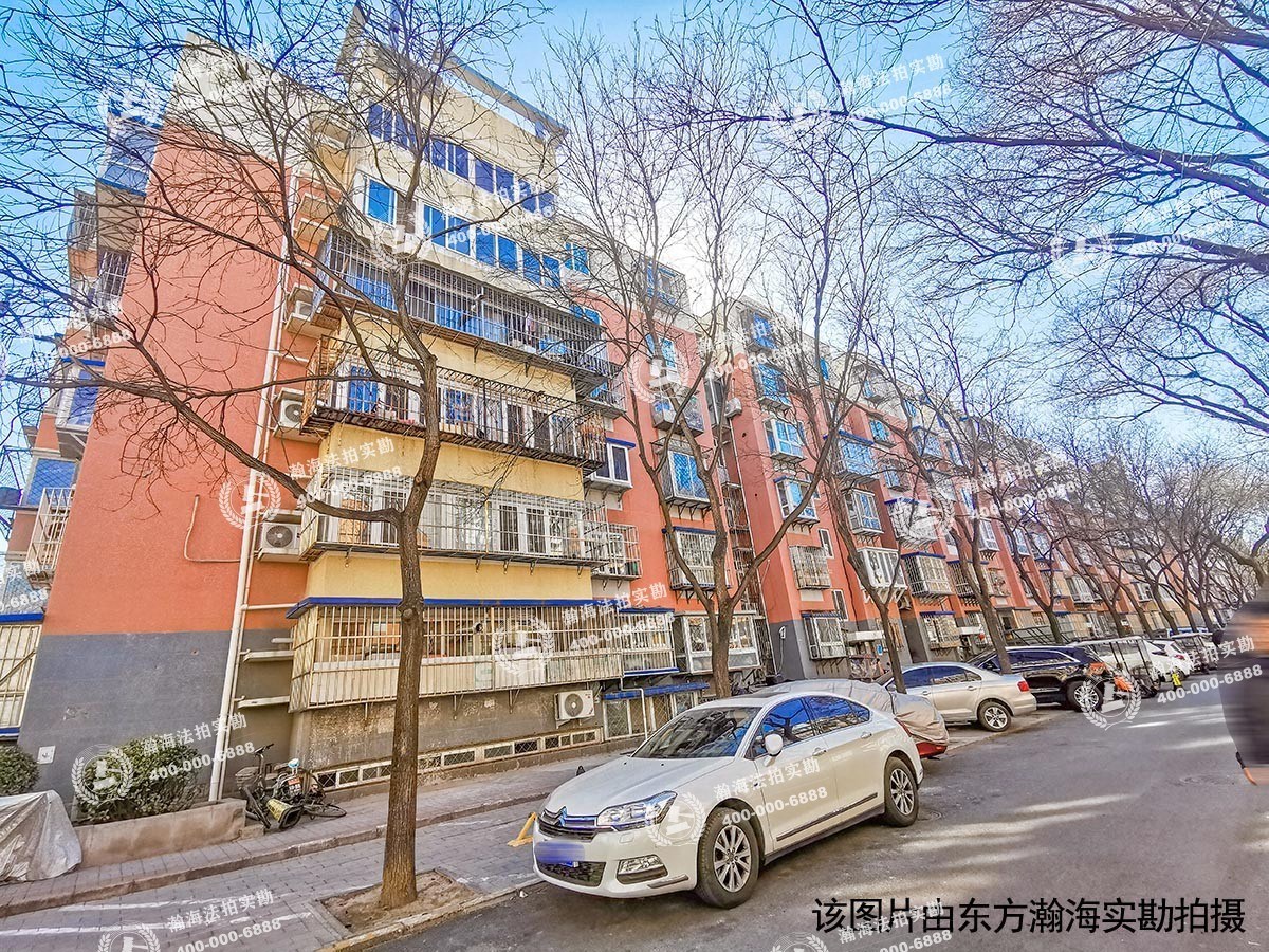 新街口西里三区6号楼3单元601室