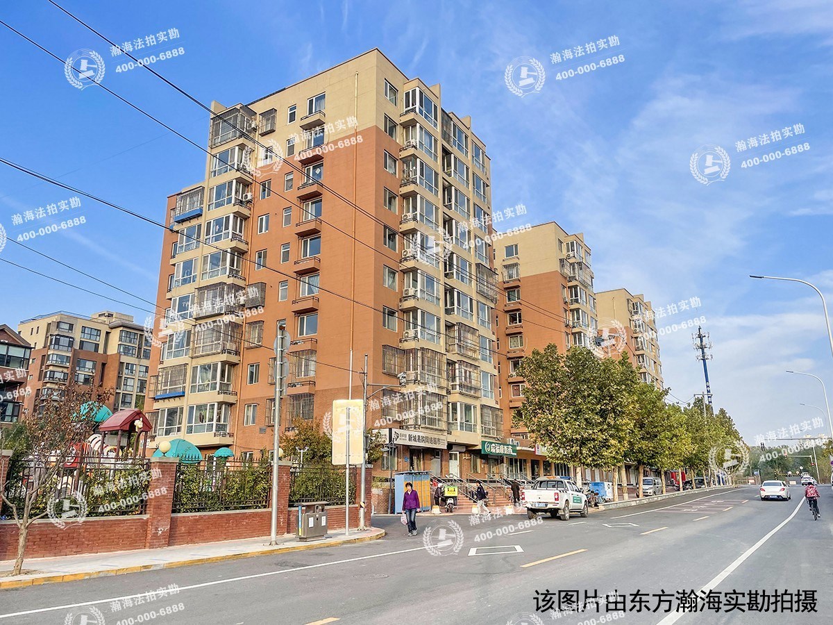 8哩岛16号楼1单元501室