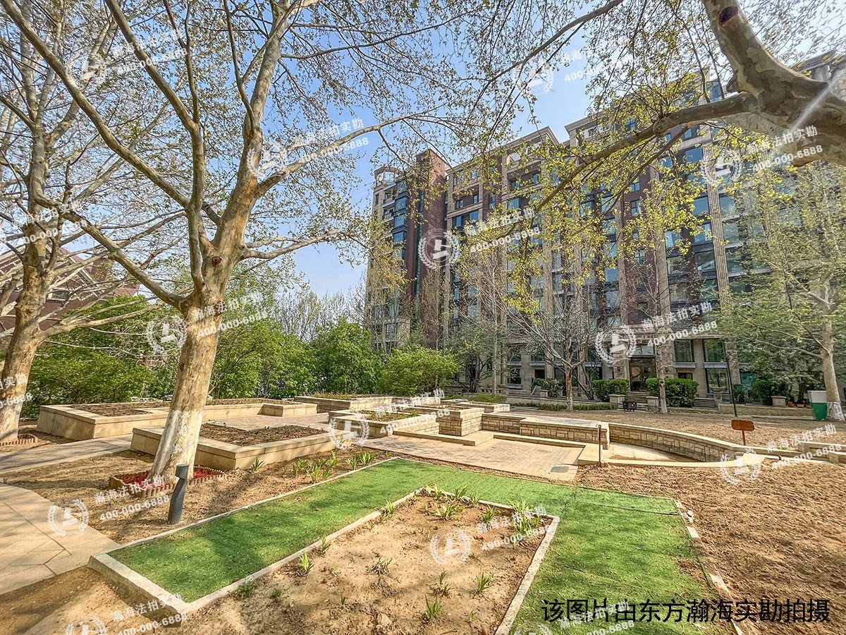 山水文园西园206号楼2单元402室（顶层复式）