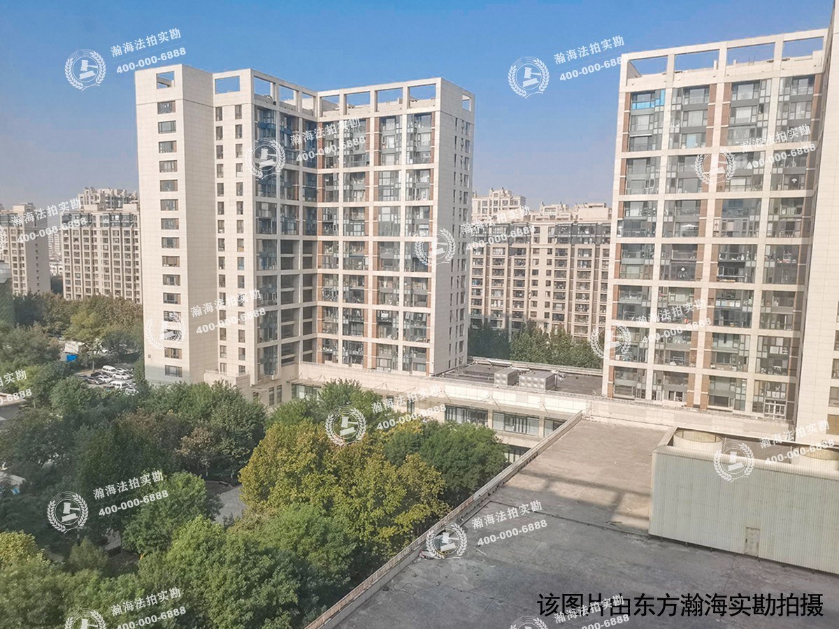 鸿坤理想城大满贯4号楼1406室