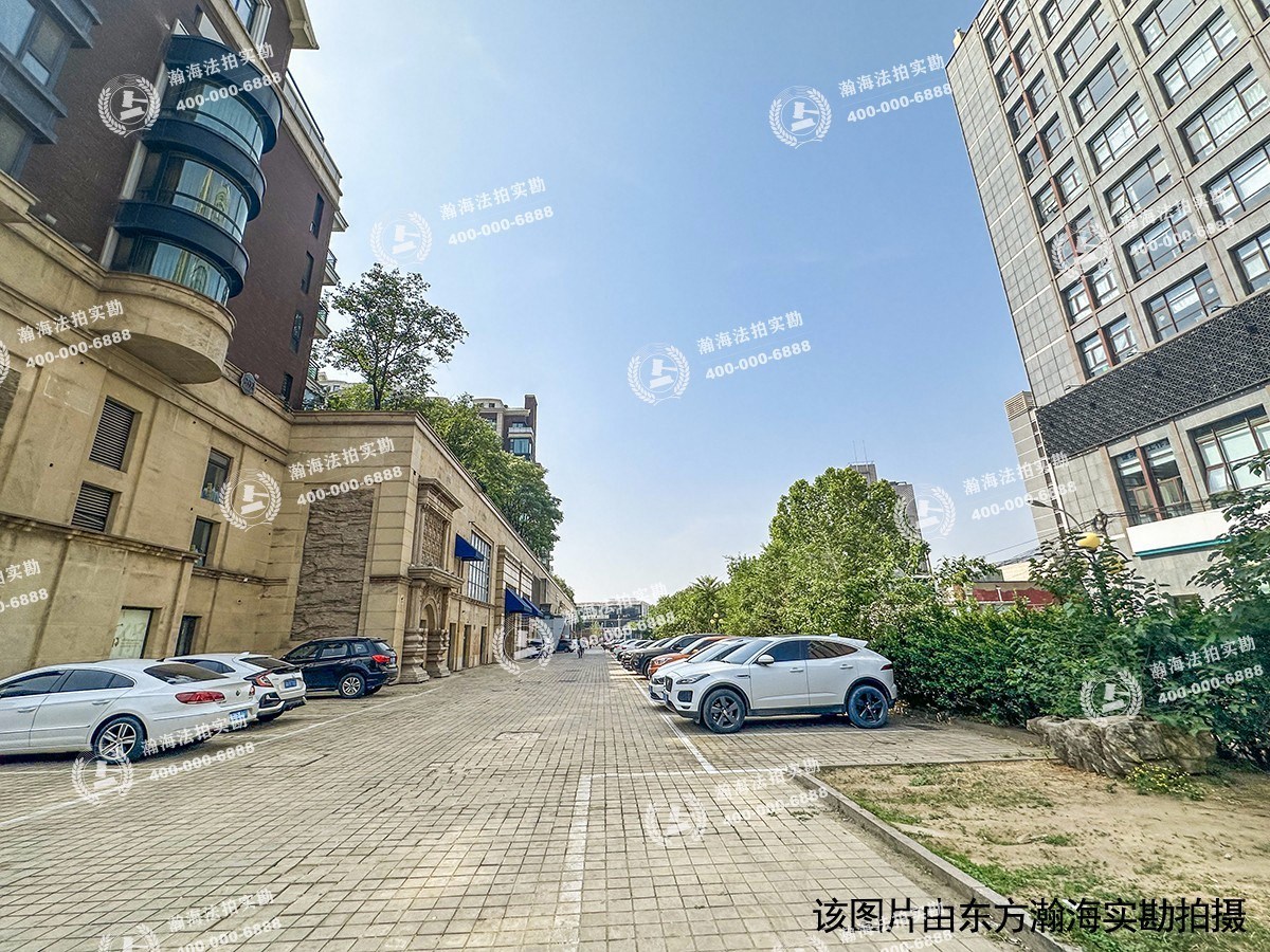 山水文园西园206号楼2单元402室（顶层复式）