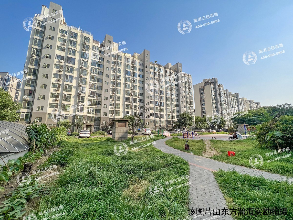 加华印象街209号楼132室