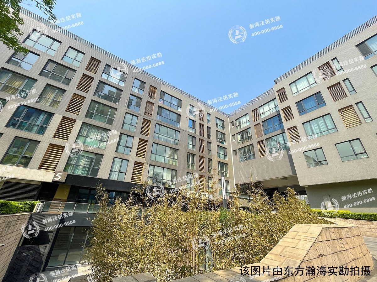 雍和家园二期1号楼206室
