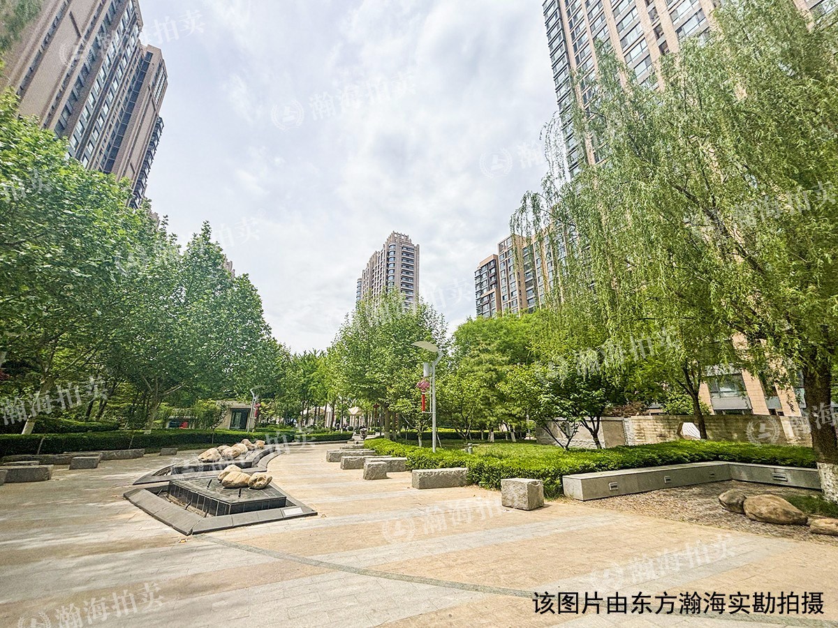 中国铁建国际城5号楼2单元303室