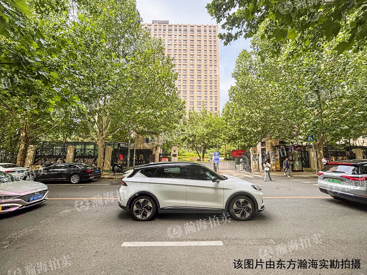 金茂府南区2号楼负1-050号