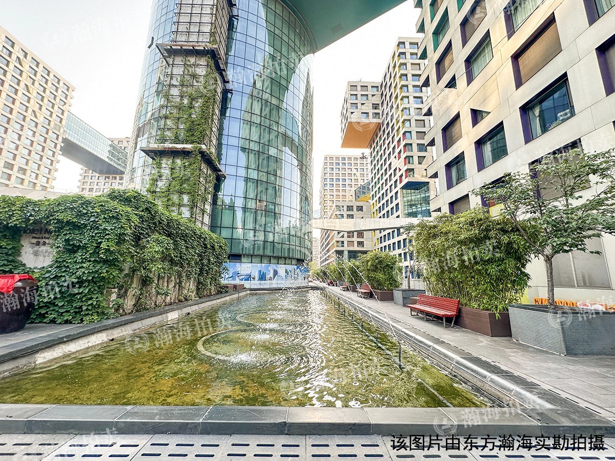 兴谷西路8号土地及地上建筑物
