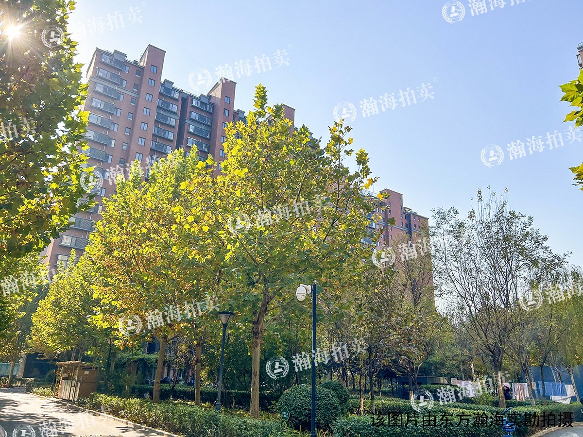 中国铁建原香漫谷一区8号楼1612室