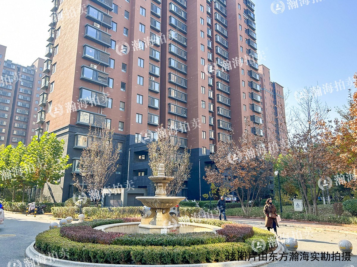 中国铁建原香漫谷一区8号楼1612室