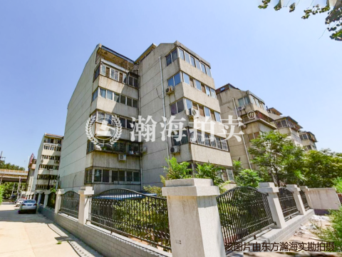 后窑小区14号楼2单元02室