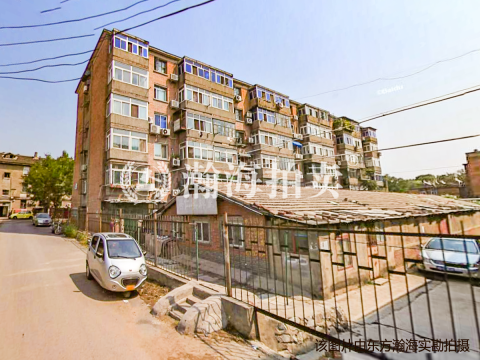 花园北里13号楼1单元402室