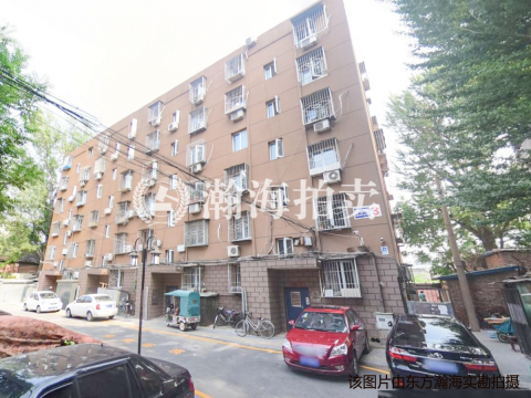 玉桥中路甲2号院3号楼2单元261室