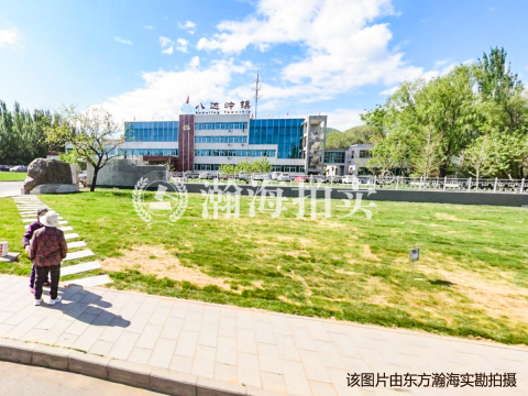 八达岭镇政府南侧11号楼107室