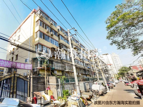 政协宿舍2号楼5单元301室