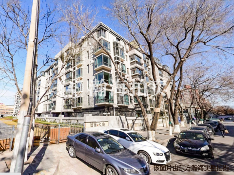 远雄大观1号楼201室