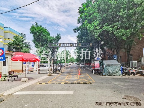 时代绿荫1号楼3单元303室