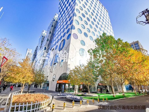 光华路SOHO一期1单元615室