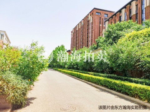 钓鱼台7号院8幢2-037号（1个车位）