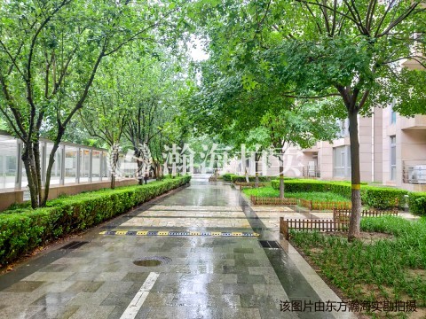 康斯丹郡2号楼1单元301室