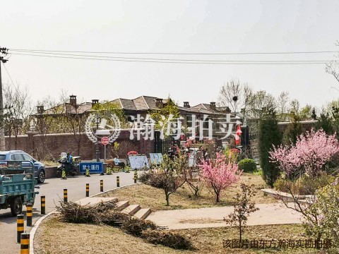 北辰红橡墅（长河花园二期）5-1室、5-2室（双拼别墅）