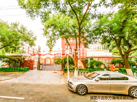 榆苑公寓2号楼1单元902室